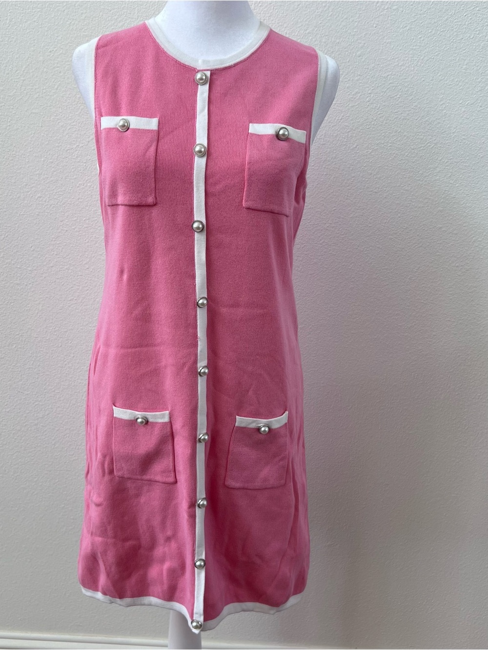 Zesica Classic Pink Sleeveless Shift Dress with Contrast Trim